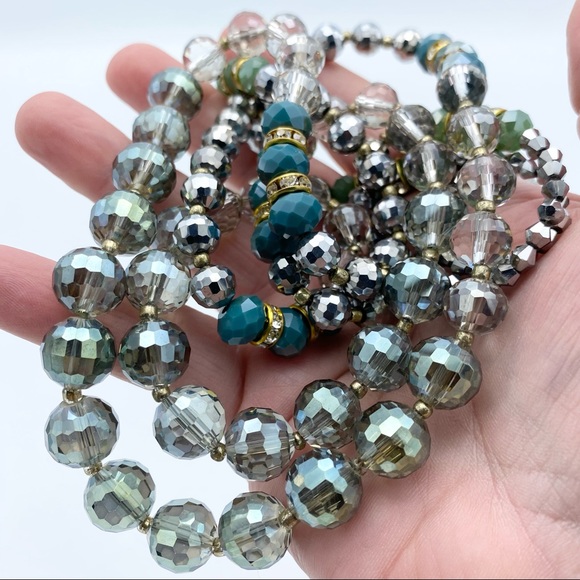 Vintage Inspired Sparkly Multi Faceted Glass Beads Double Strand Necklace - Picture 3 of 10
